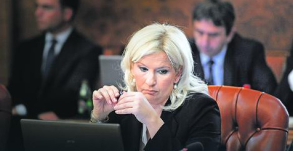 Mihajlovićeva gubi fotelju u SNS