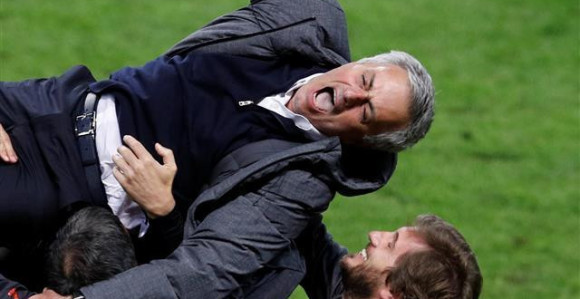 Neki „đavo“ je ušao u Murinja!