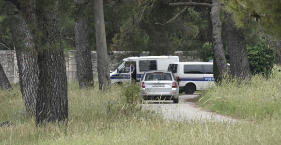 Među uhapšenim i majka djeteta