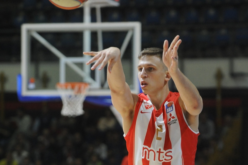 Rutinskih 9-0 Crvene zvezde!