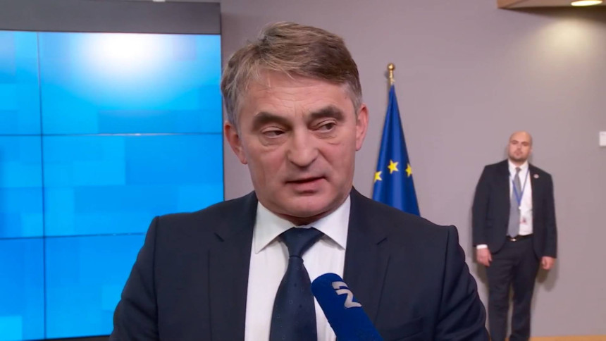 Nema mandatara bez odluke o MAP