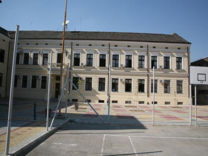 Vrijedan poklon najboljim učenicima