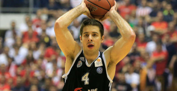 Tepić bira: Ostanak u Italiji ili povratak u Partizan?