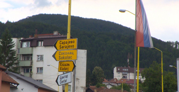 Odlaze trbuhom za kruhom 