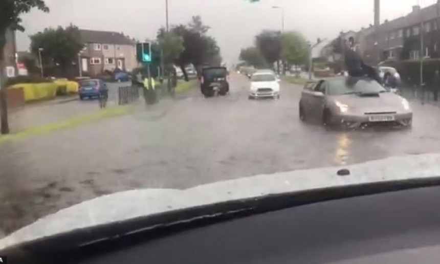 Ekstremne kiše u Velikoj Britaniji