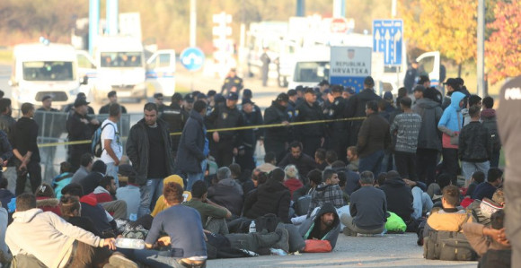 Spriječen ulazak 15.000 osoba