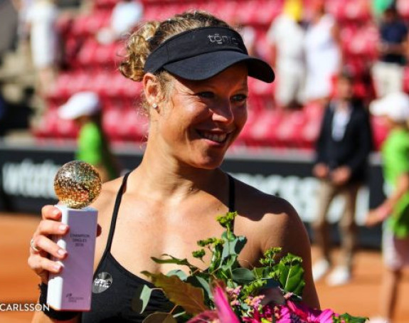Prvenac Laure Zigmund na WTA turu!