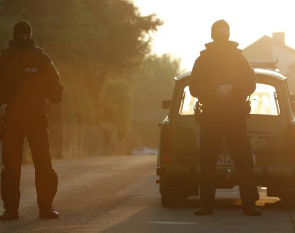 Tražio je "utočište", a ranio je 12 ljudi