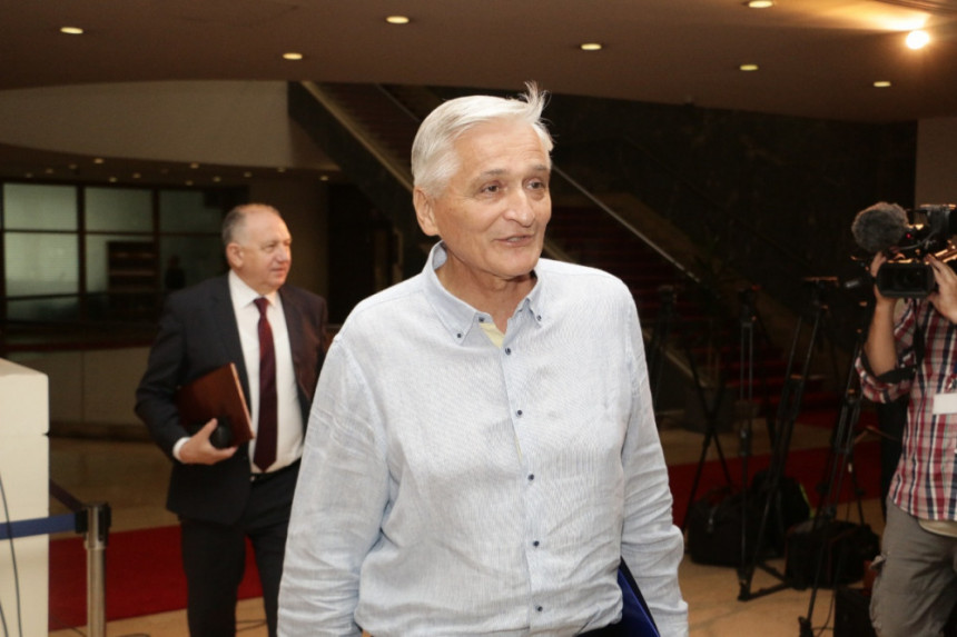 Špirić ostaje na čelu Komisije