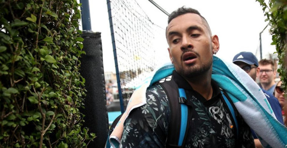 Kirjos ne može Novaka da vidi ni na majici!