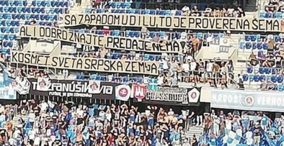 Navijači Slovana podržali Srbiju - UEFA kažnjava!