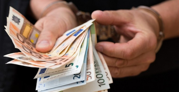 Српски држављани глумили полицајце