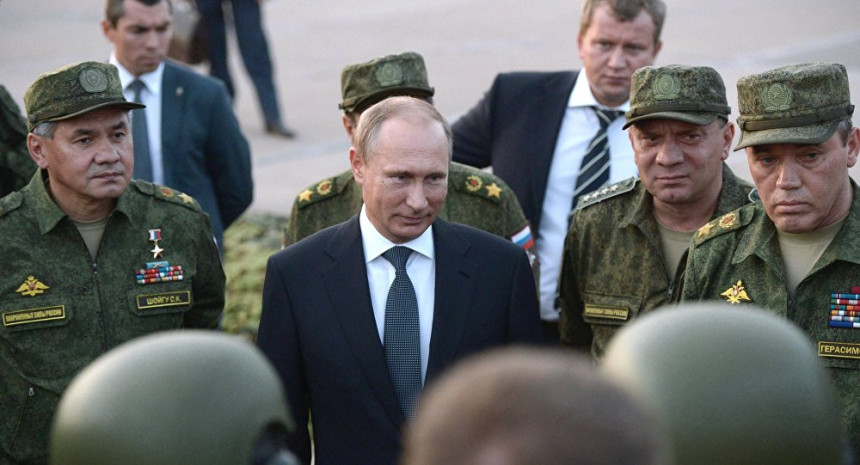 Zašto Vladimir Putin mobiliše vojsku?