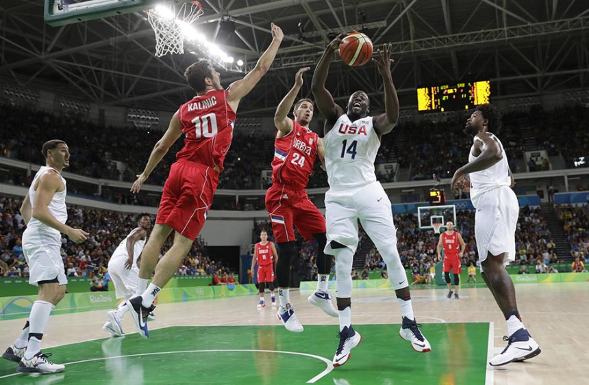 Video: Javni servis, RTS, "zapušio usta" i odgovorio američkom šaljivdžiji!