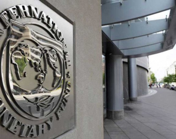 MMF 7. septembra odobrava kredit?