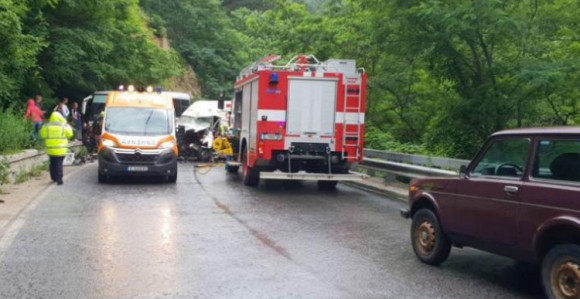 Teška nesreća, poginulo 15 lica