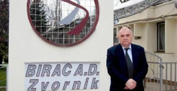 Kada mačke nema, miševi kolo vode