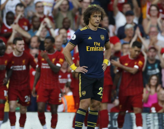 David Luiz: Pa kad nose XL dresove?!