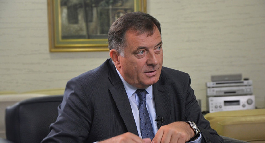 Dodik: "Ništa mi ne možete, iza mene stoji referendum!"