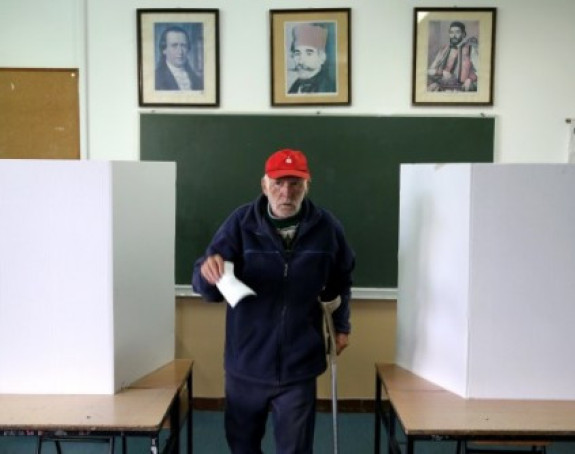 Do 9:00 časova izašlo 6,31 odsto građana