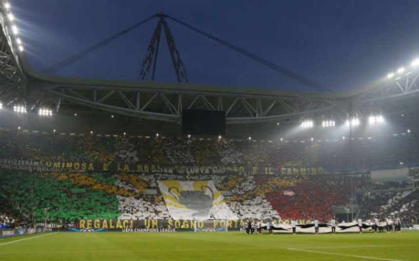 Juve gazi sve pred sobom!