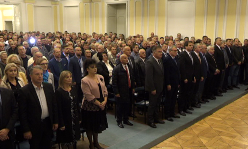 Skupština: Nećemo živjeti u strahu!