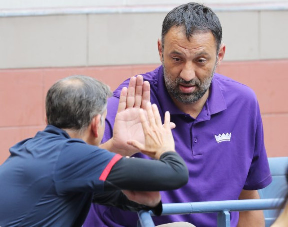 Divac rizikuje u trejdu Batlera - hoće mu se isplatiti?