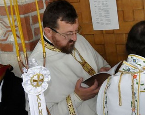 Pop isključen iz crkve zbog droge