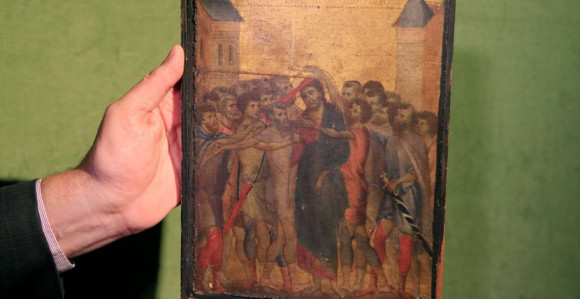 Držala sliku na zidu, mislila da je ikona