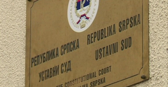 Pravo ipak jače od politike 