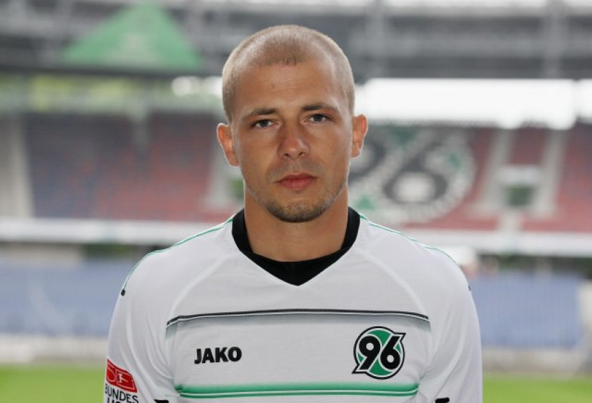 Било ме је срамота што сам из Србије!