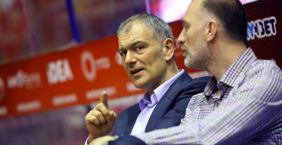 Тедески је рекао - доста! Узима ствари у своје руке!