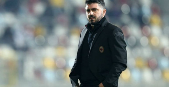 LE: Gatuzo pod pritiskom, neophodna je reakcija!