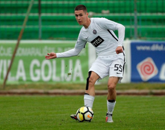 Glavobolja za Partizan, Pantiću stradala zadnja loža!