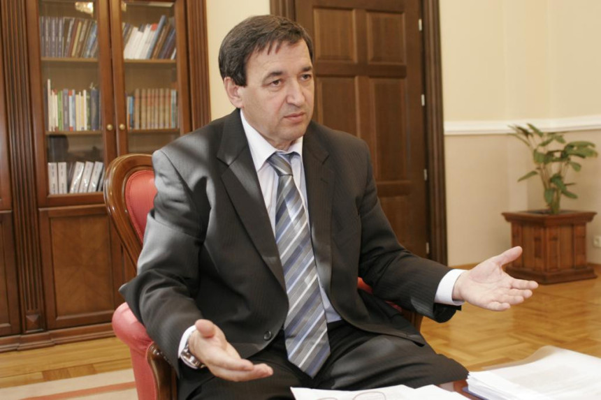Zakon o praznicima regularan