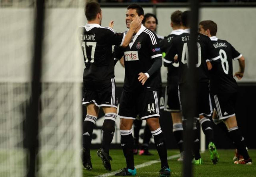 LE: Partizan u Alkmaru sa samo petoricom defanzivaca!