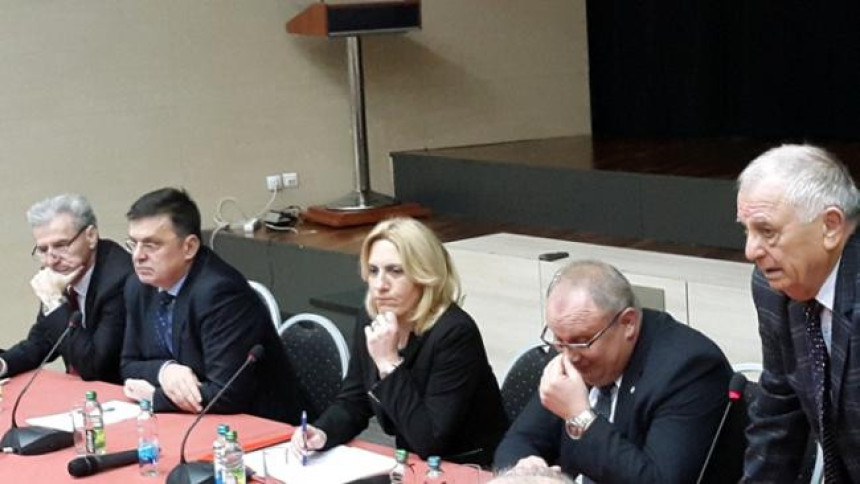 Цвијановић: Штитимо права радника