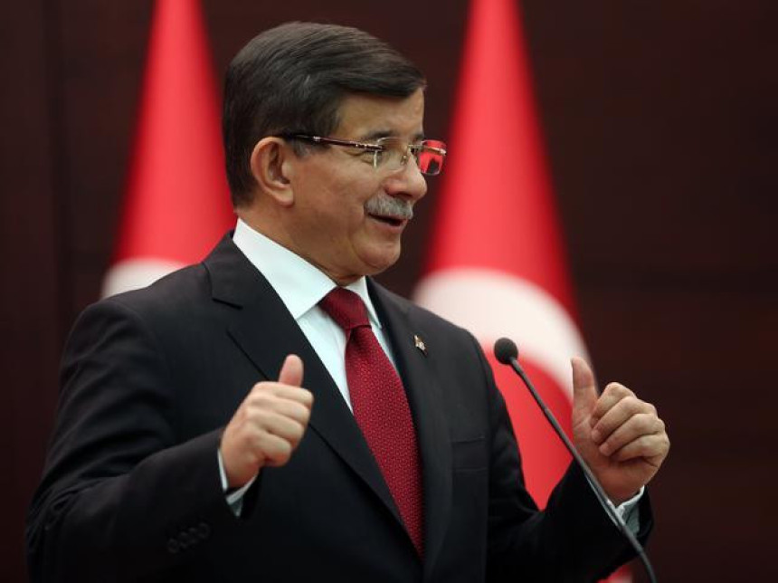 Davutoglu lično naredio rušenje aviona