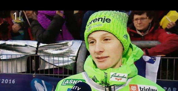 Почели ски скокови: Домен први, Петер Превц трећи!