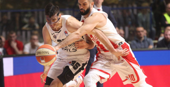 Obukli crveno i dobili derbi!