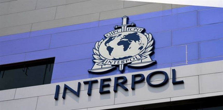 Интерпол наредио хапшење због убиства и насиља