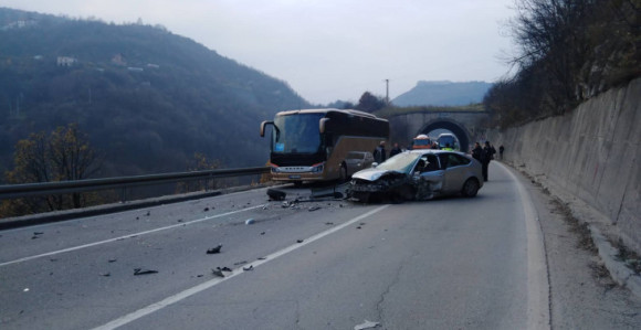 Povrijeđene tri osobe na putu Pale-Sarajevo