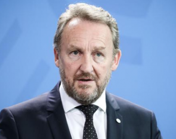 Bakir se zahvalio Dodiku što je put u NATO odblokirao 