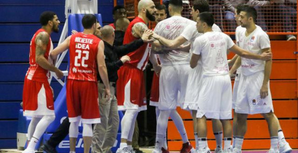 ABA: Prekid, isključenje, 62 faula, Zvezda dobila Megu!