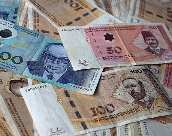 Najniža plata u Srpskoj 410 KM