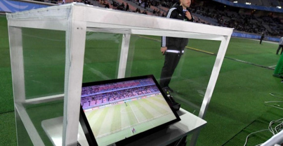 Kad će VAR u Srbiju? Za deceniju, a vjerovatno NIKAD!