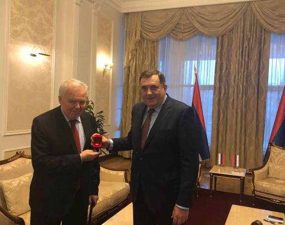 Dodik razgovarao sa Ivancovim