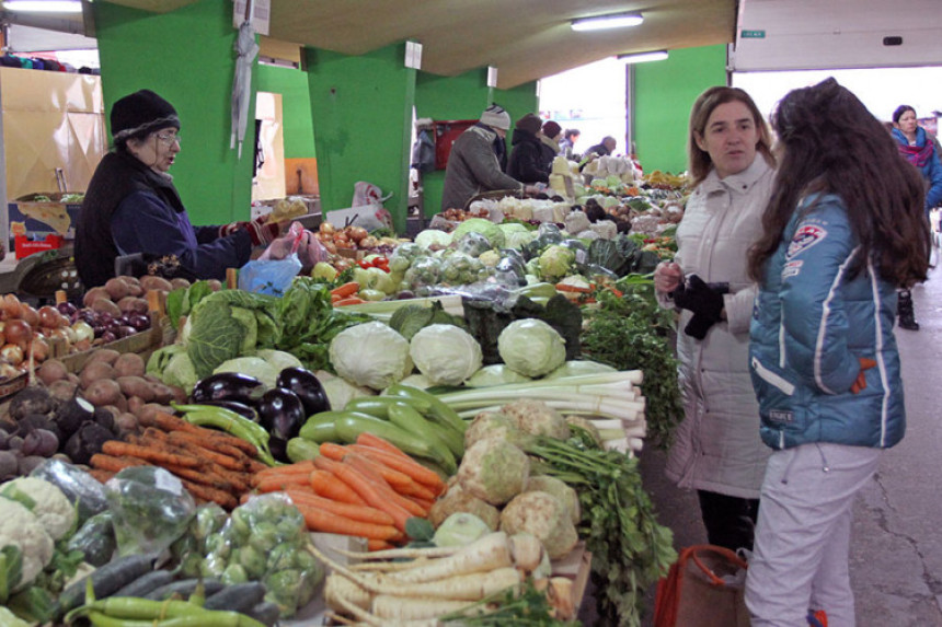 Paprene cijene: 1 kg peršuna 10 KM