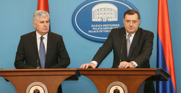 Ne odustaju da strancima vide leđa