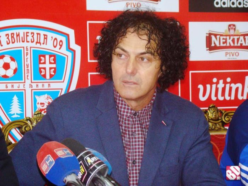 Miodrag Pantelić na klupi Zvijezde 09